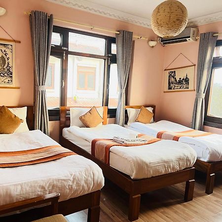 Cloud 9 Garden Otel Katmandu Dış mekan fotoğraf