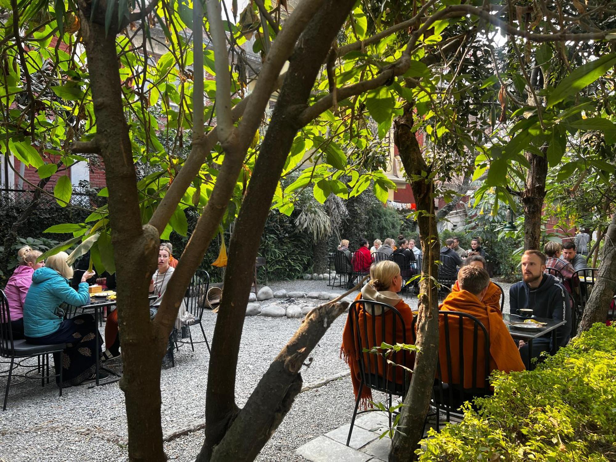 Cloud 9 Garden Otel Katmandu Dış mekan fotoğraf